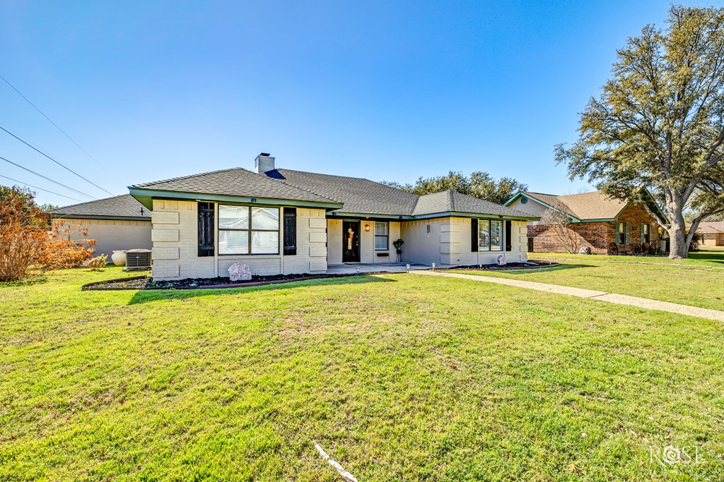 3217 Grandview Dr Property Photo 3