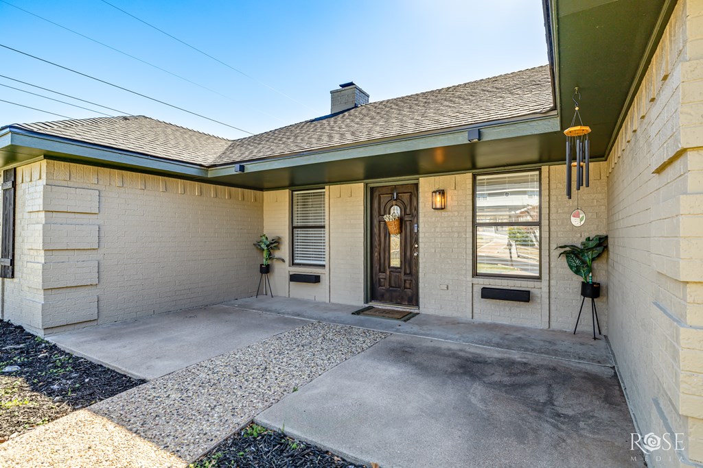 3217 Grandview Dr Property Photo 6