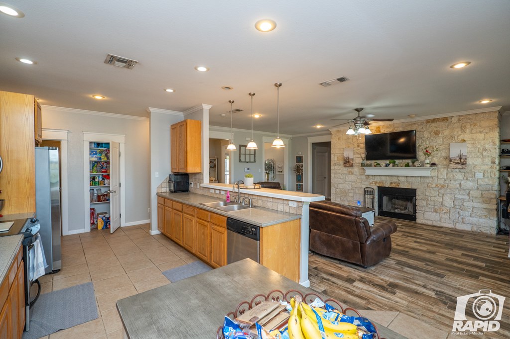 3609 Encino Dr Property Photo 13