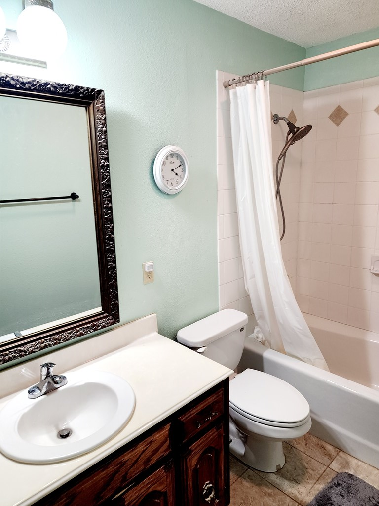3854 Driftwood Dr Property Photo 11