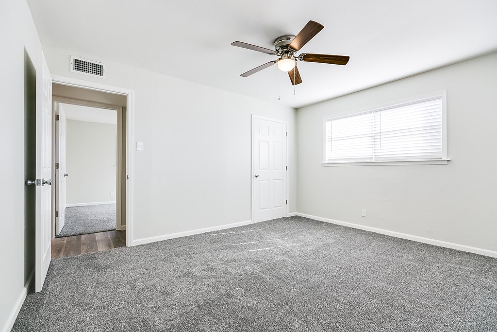 2729 Rio Grande St Property Photo 19