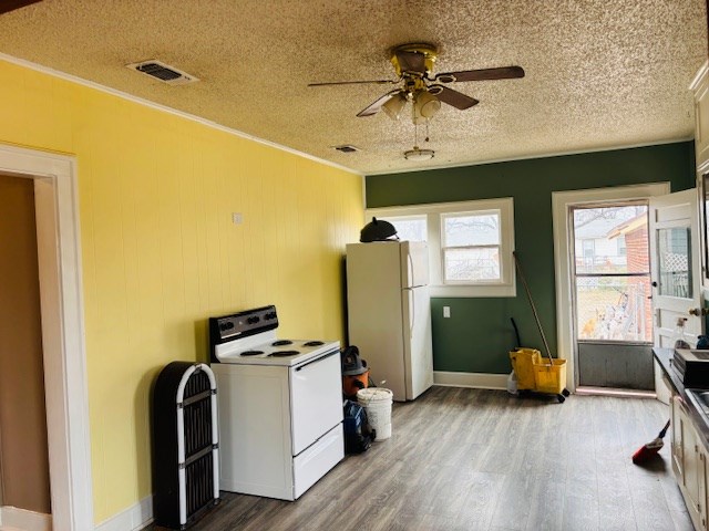 2262 North St Property Photo 10