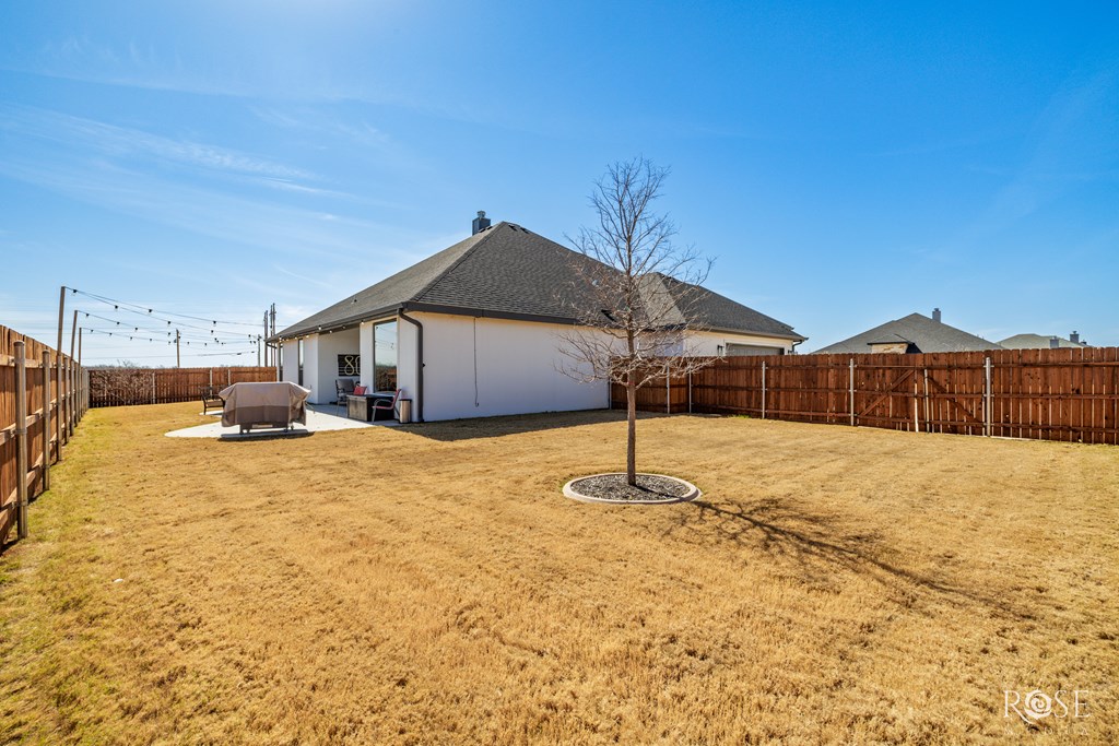 4742 Wolf Creek Dr Property Photo 33
