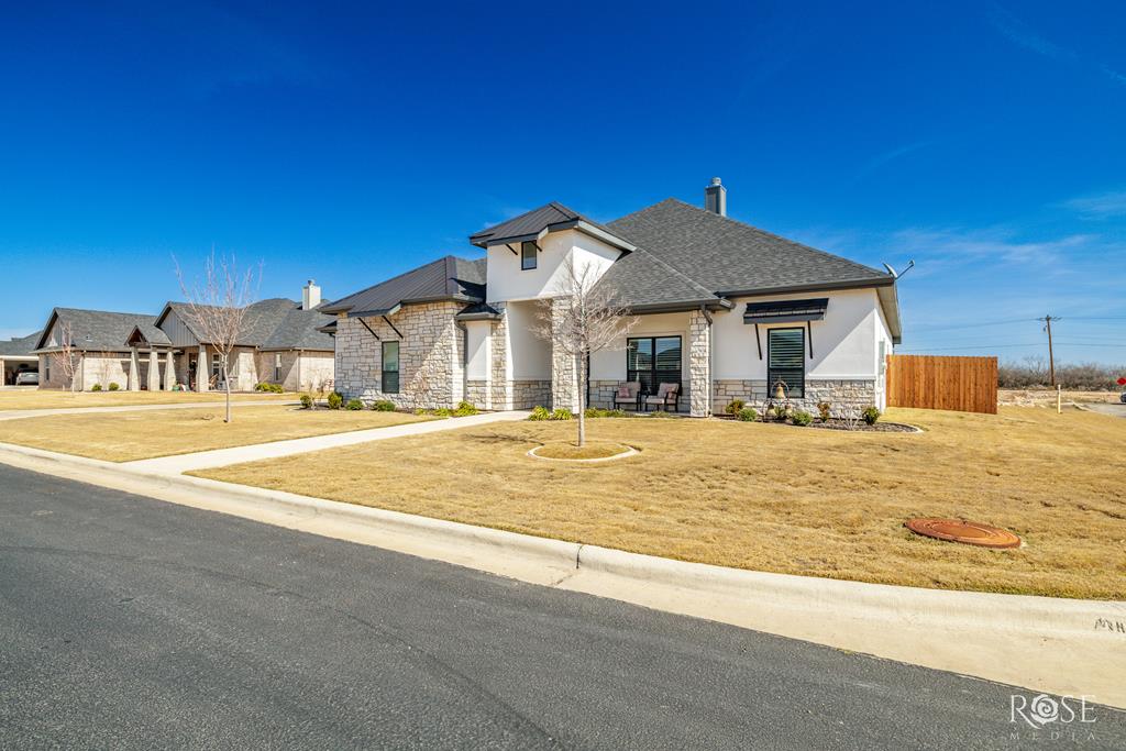 4742 Wolf Creek Dr Property Photo 35