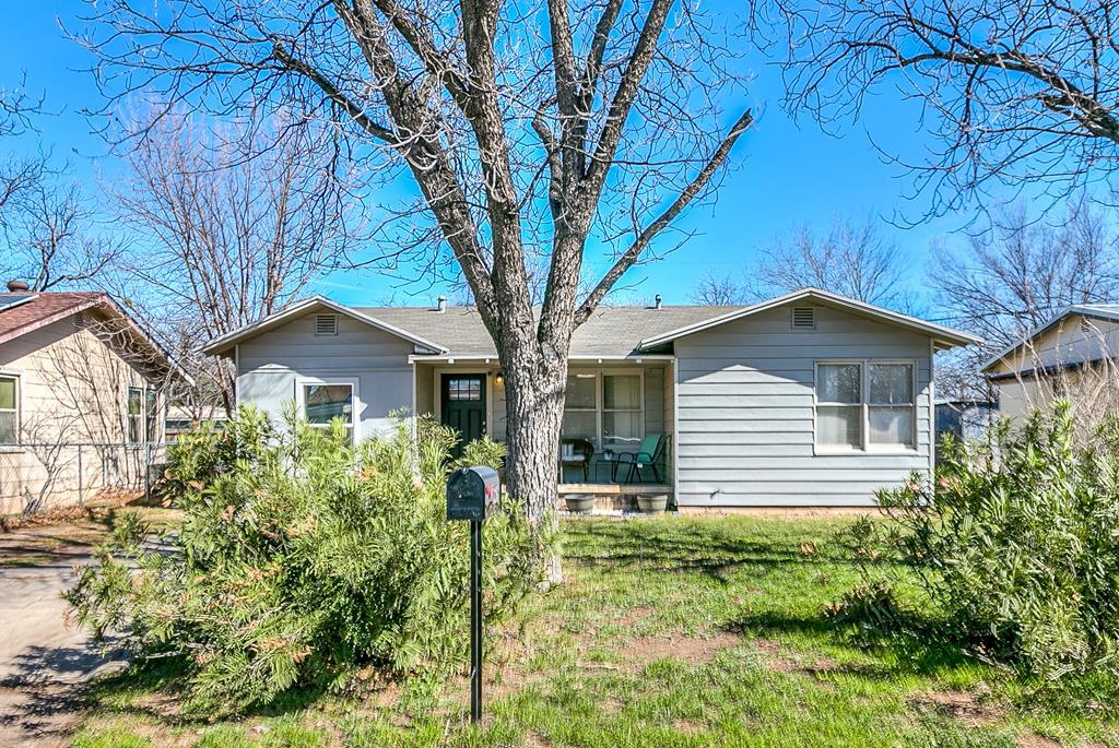1326 State St Property Photo 2