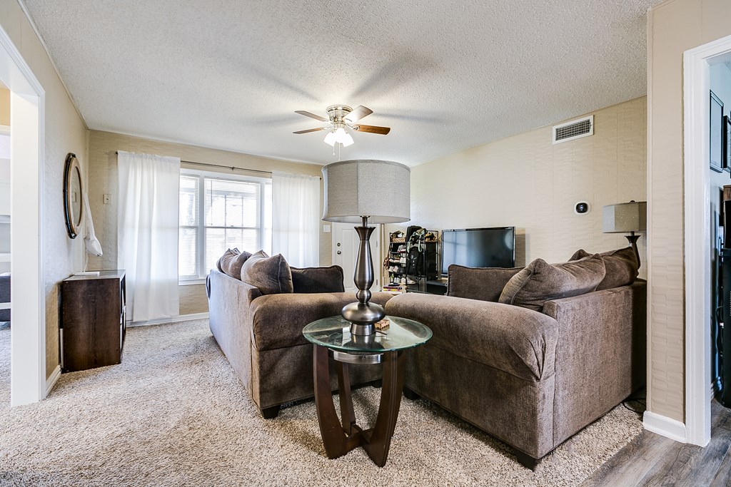 1326 State St Property Photo 5