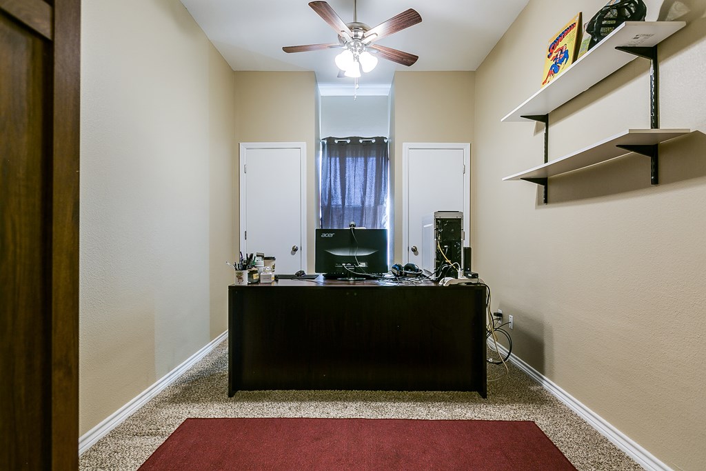 1326 State St Property Photo 27