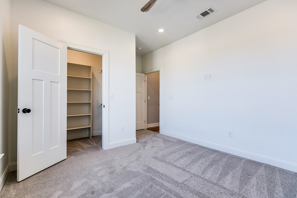 3633 Silver Spur Dr Property Photo 43