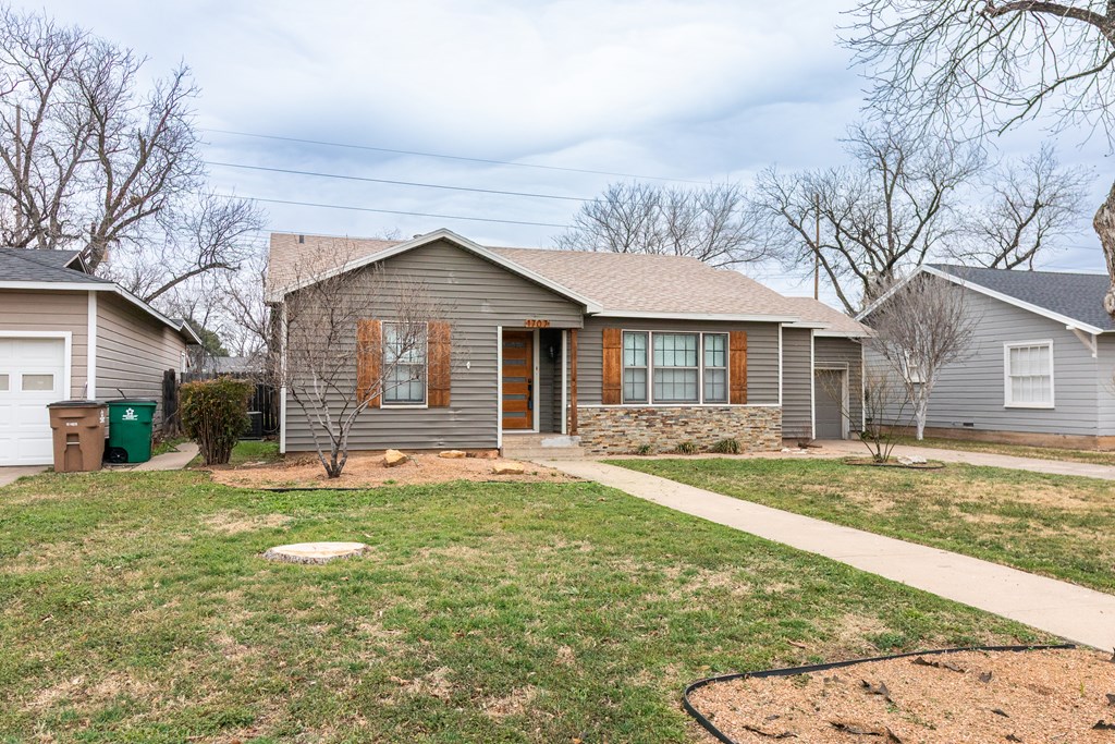 1707 S Monroe St Property Photo 3