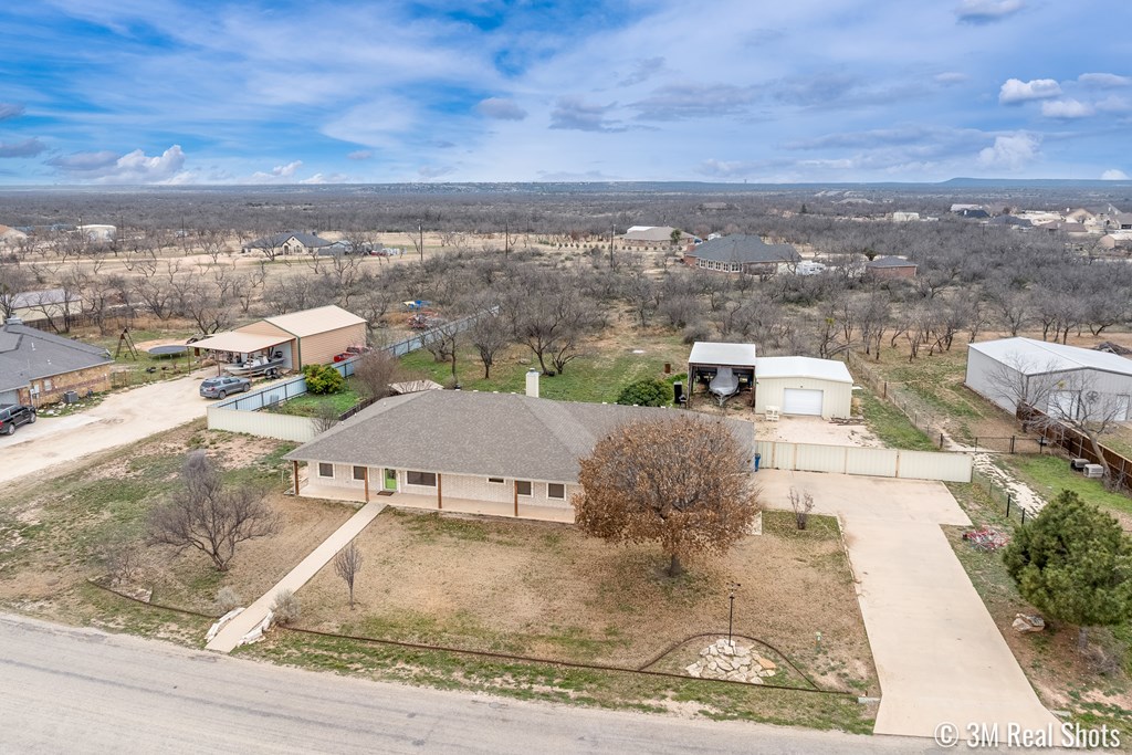 7855 Bison Trail Property Photo 5