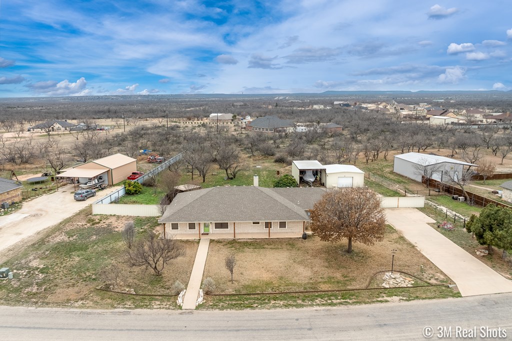 7855 Bison Trail Property Photo 6