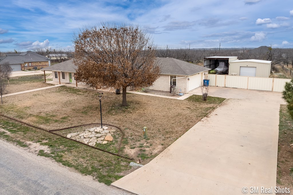 7855 Bison Trail Property Photo 9