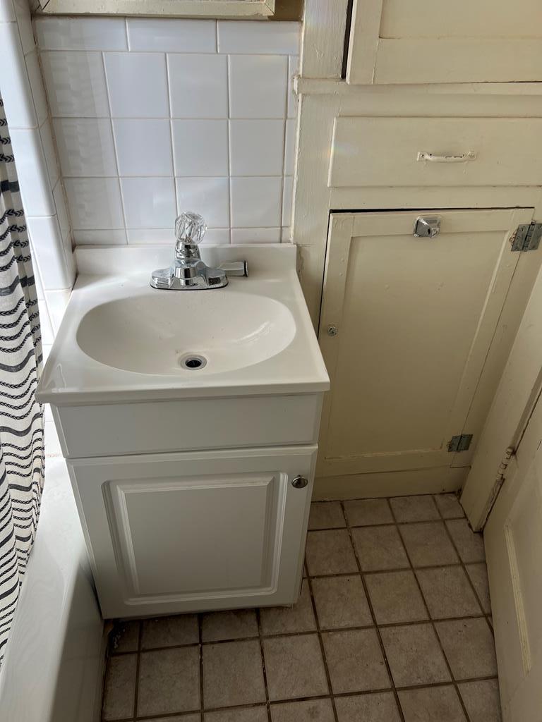 219 La Salle Dr Property Photo 14