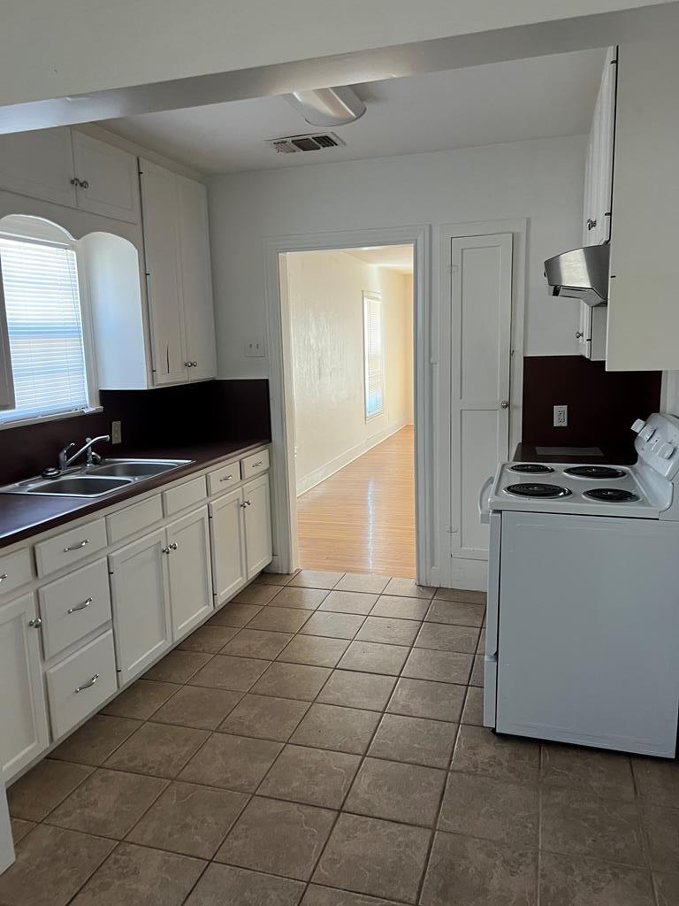 219 La Salle Dr Property Photo 19