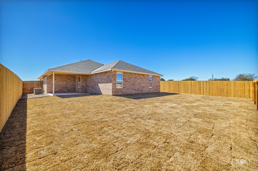 3144 Cedarhill Dr Property Photo 18