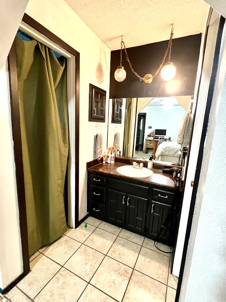 1030 Scott Lane Property Photo 12