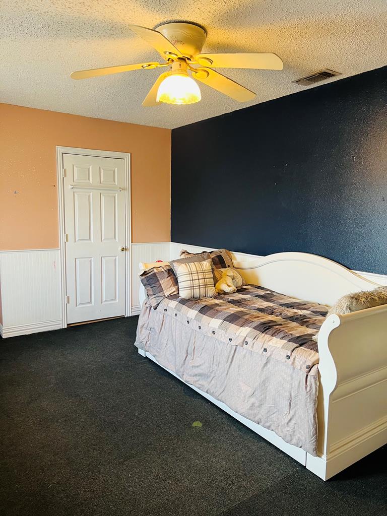 1030 Scott Lane Property Photo 14