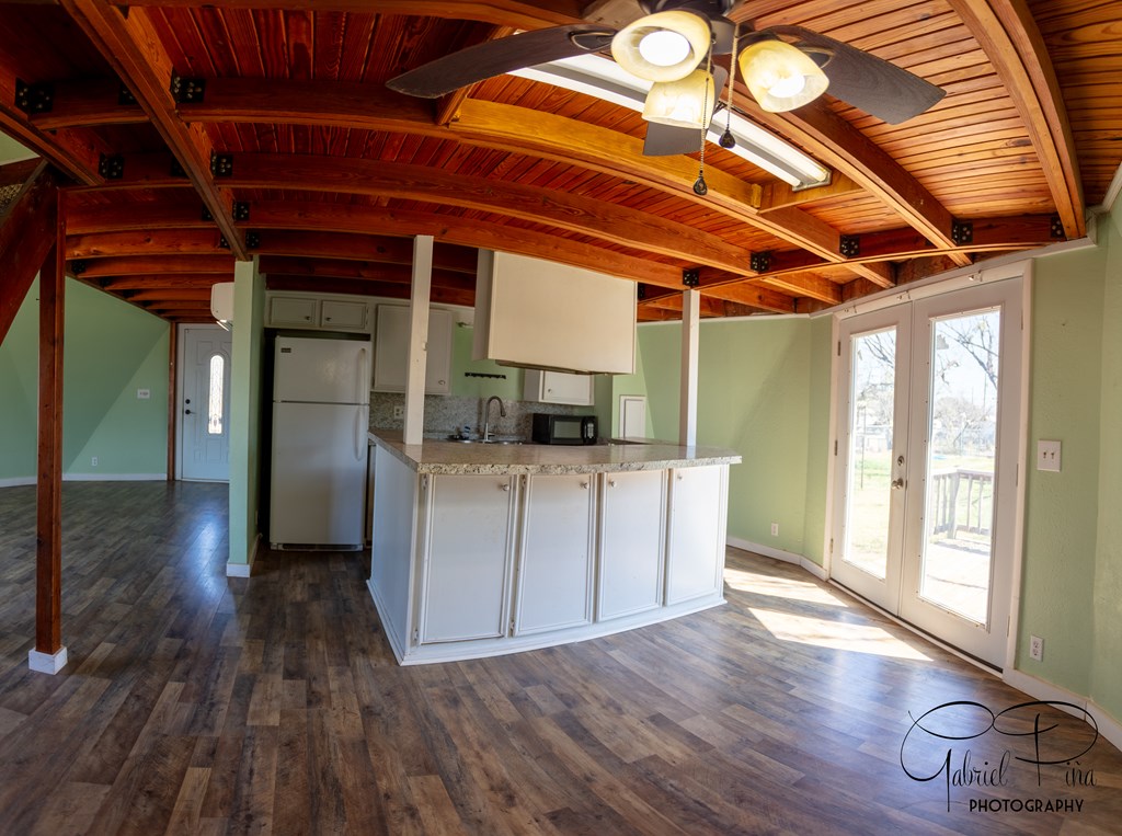 6606 Knickerbocker Rd Property Photo 7