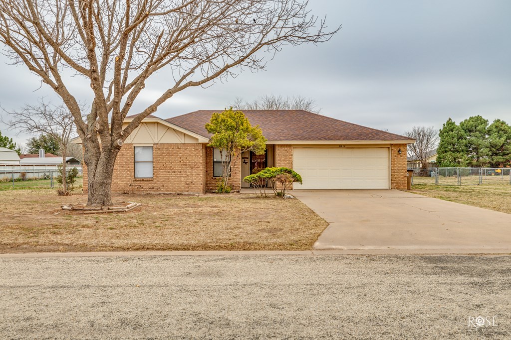 1037 Crickett Lane Property Photo 2