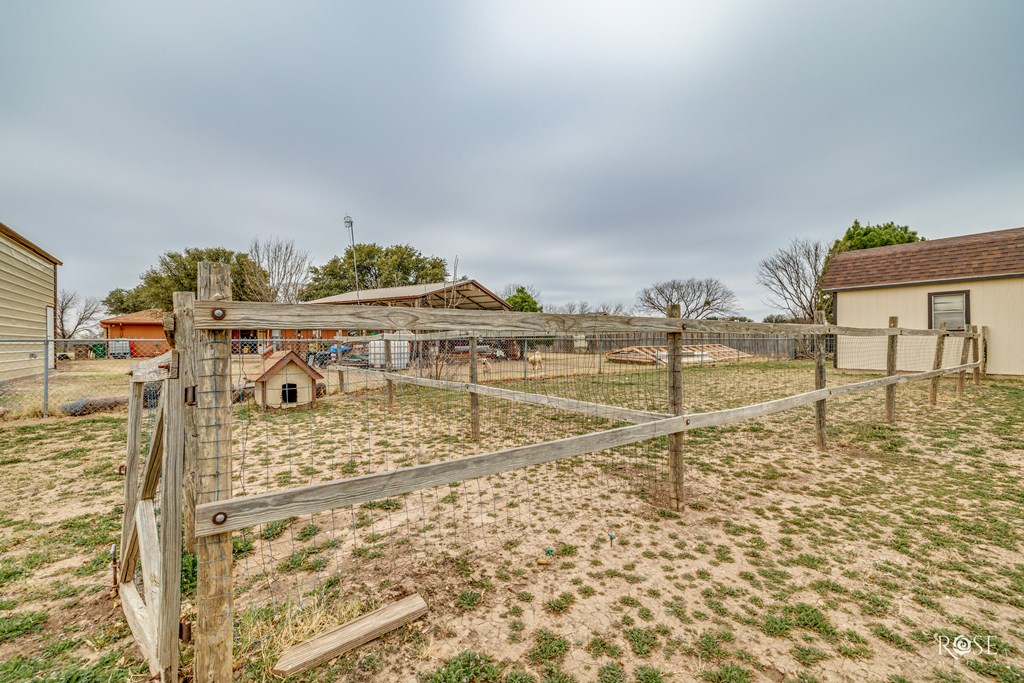 1037 Crickett Lane Property Photo 31
