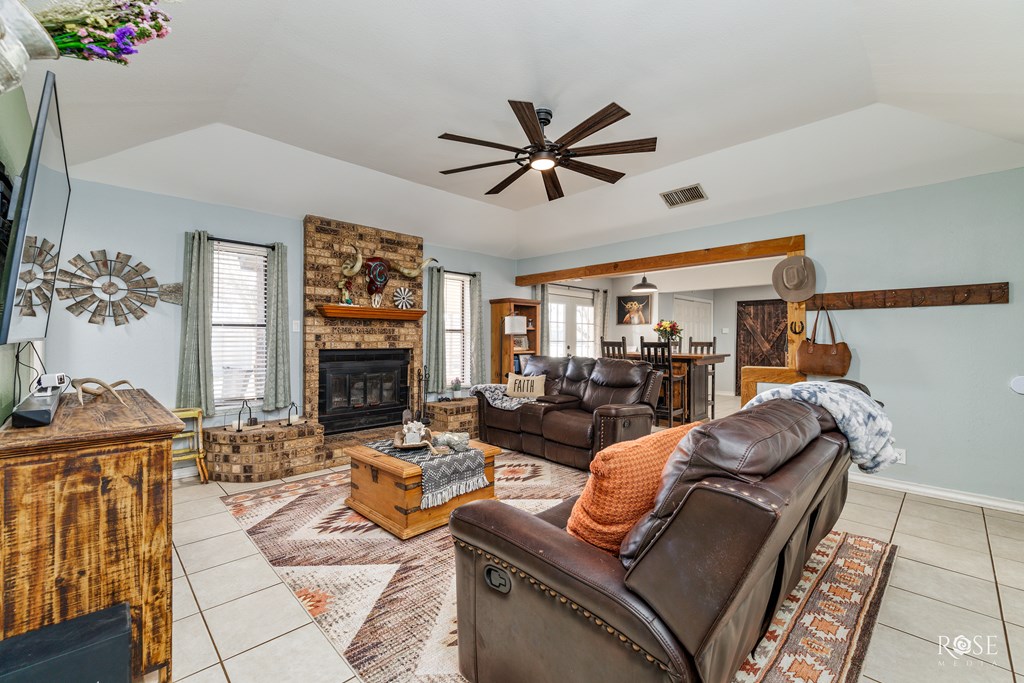 7781 Kildee Trail Property Photo 9