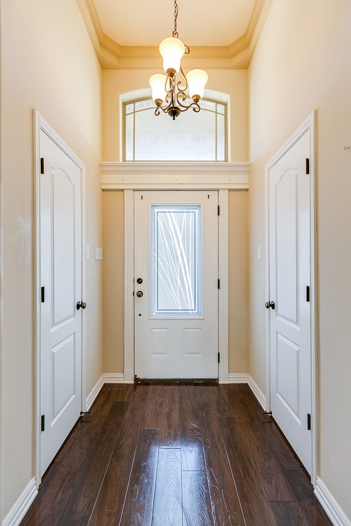 3069 Champions Circle Property Photo 7