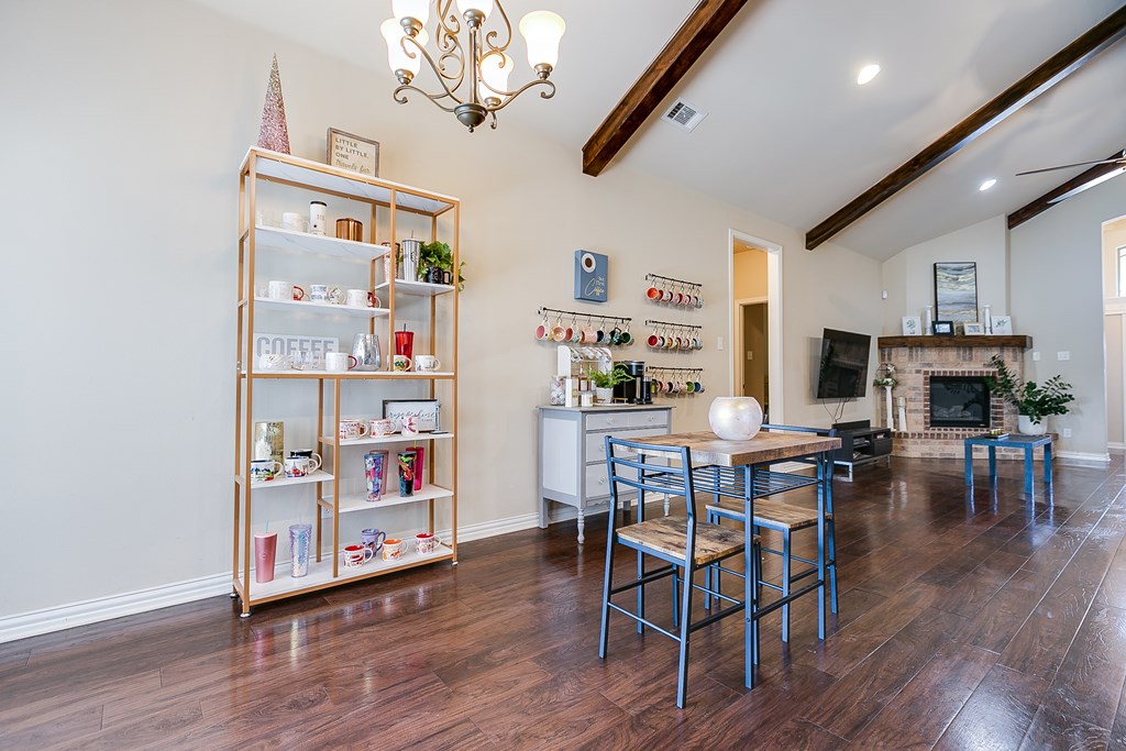 3069 Champions Circle Property Photo 13