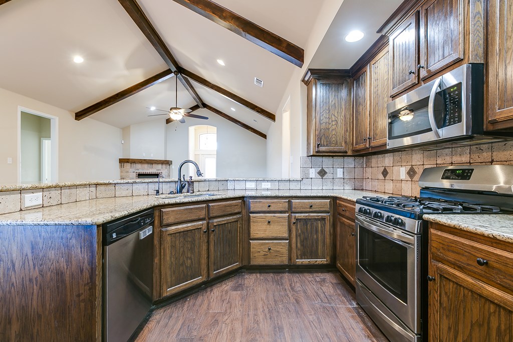 3069 Champions Circle Property Photo 19