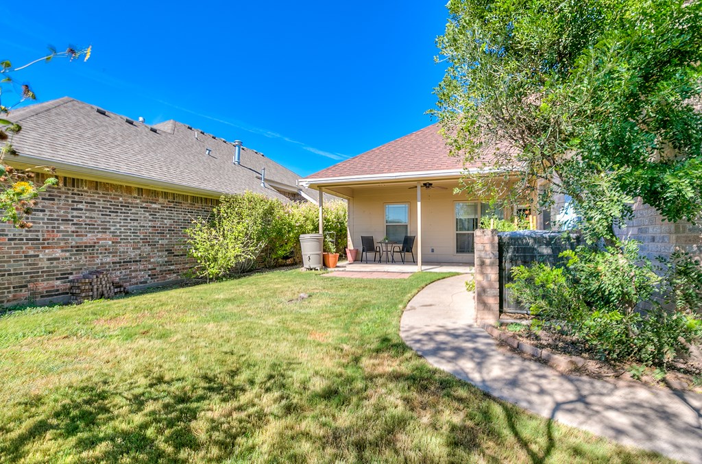 3069 Champions Circle Property Photo 40
