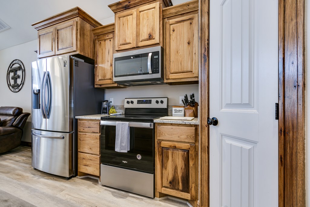 8370 Lynx Lane Property Photo 11