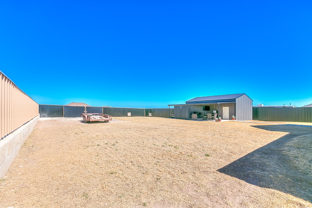 8370 Lynx Lane Property Photo 35