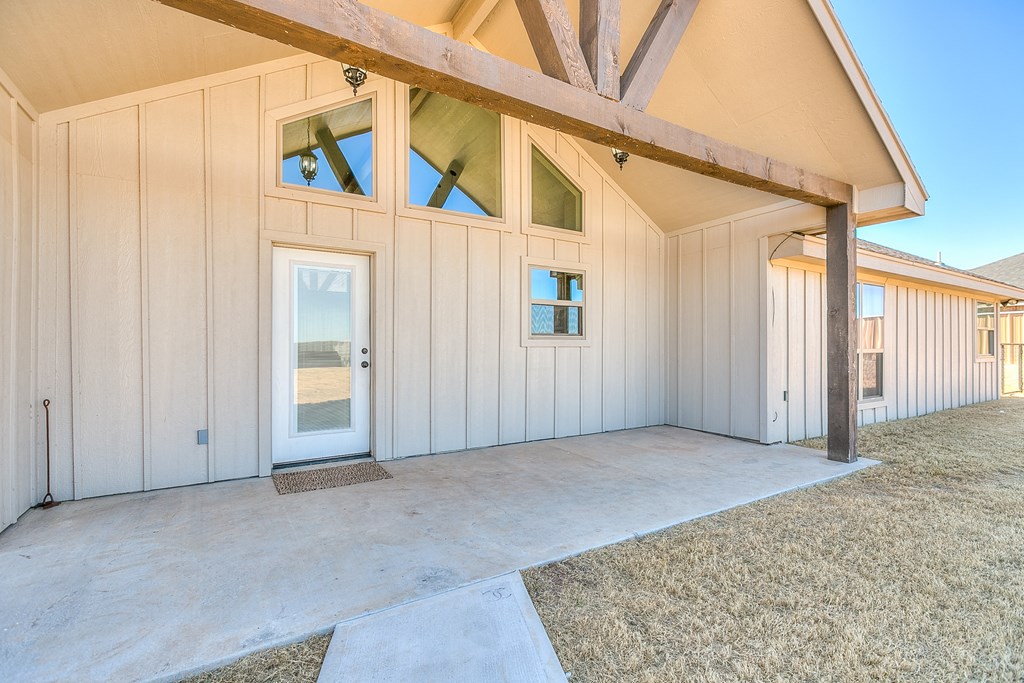 8370 Lynx Lane Property Photo 36