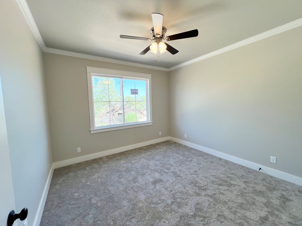 1472 Stone Ledge Lane Property Photo 13