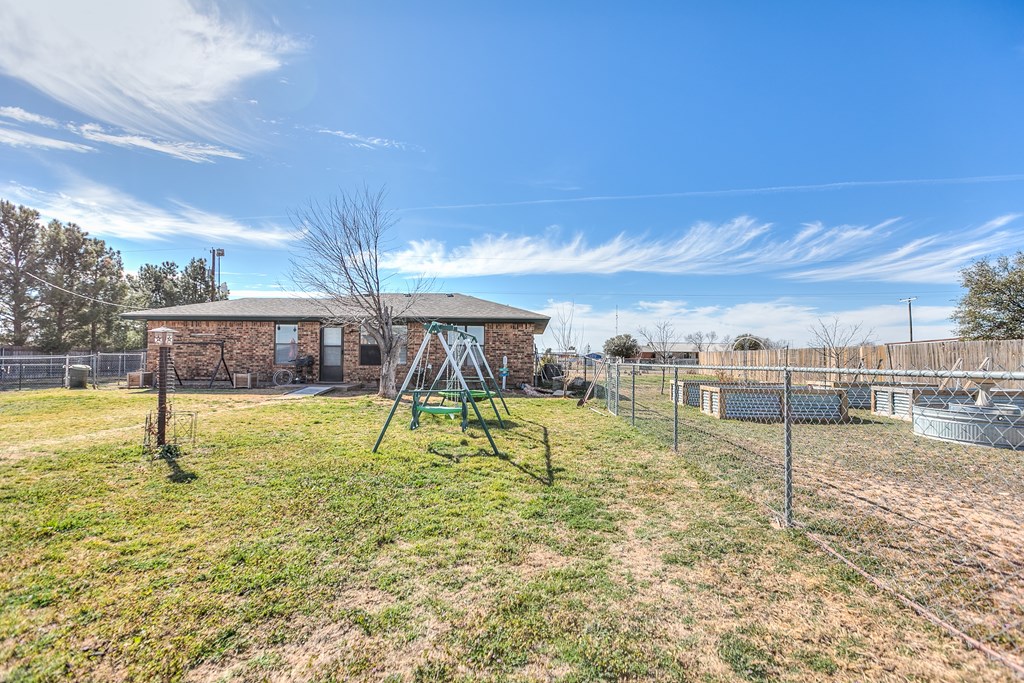 10574 W Grape Creek Rd Property Photo 21