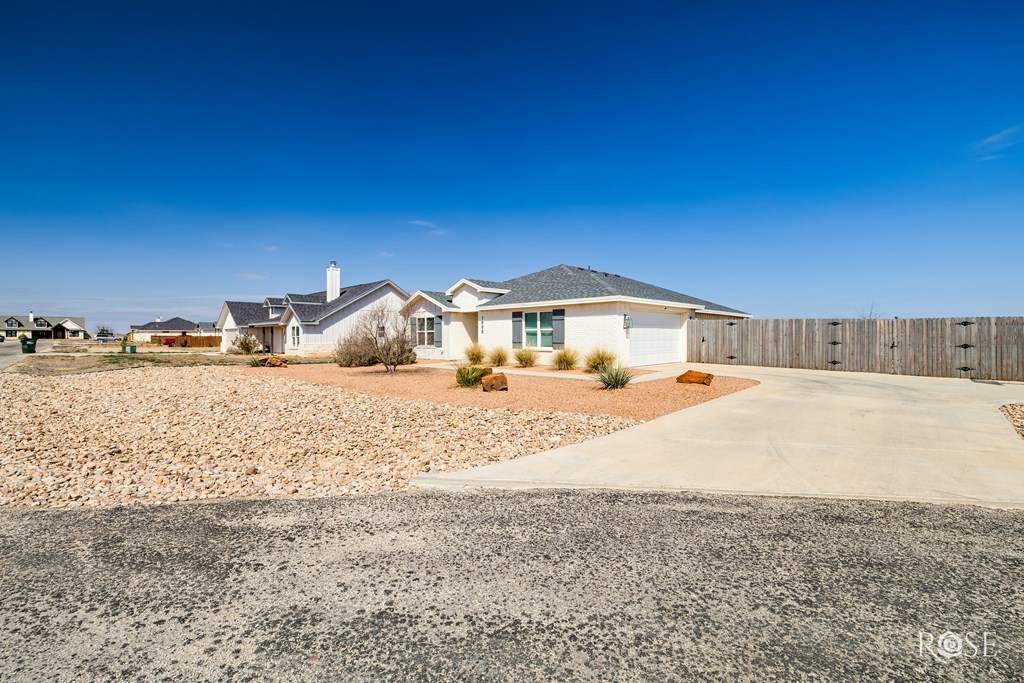 7998 Bearcat Property Photo 3