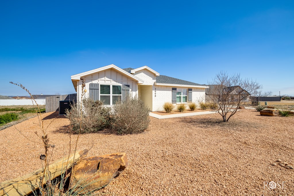 7998 Bearcat Property Photo 6