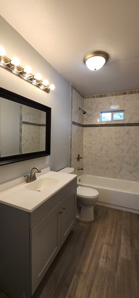 326 N Montague Ave Property Photo 4