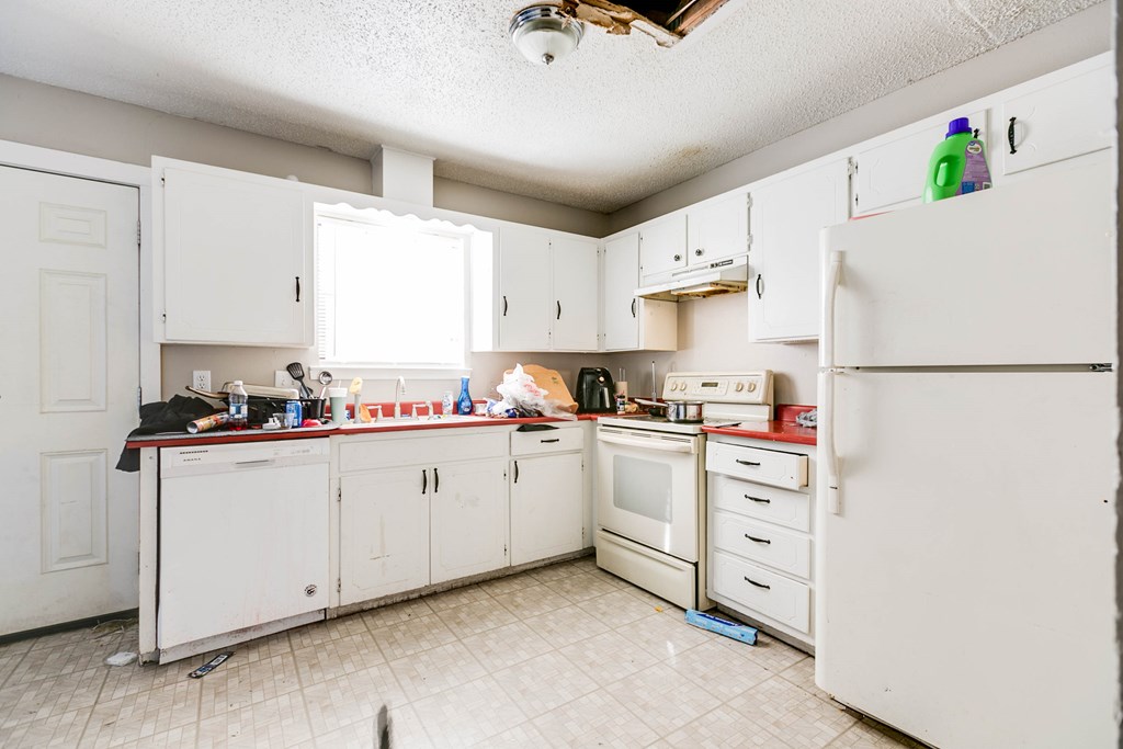 1211 N Garfield St Property Photo 33