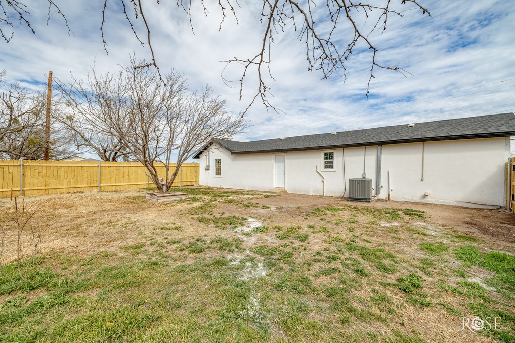 4815 Bowie St Property Photo 26
