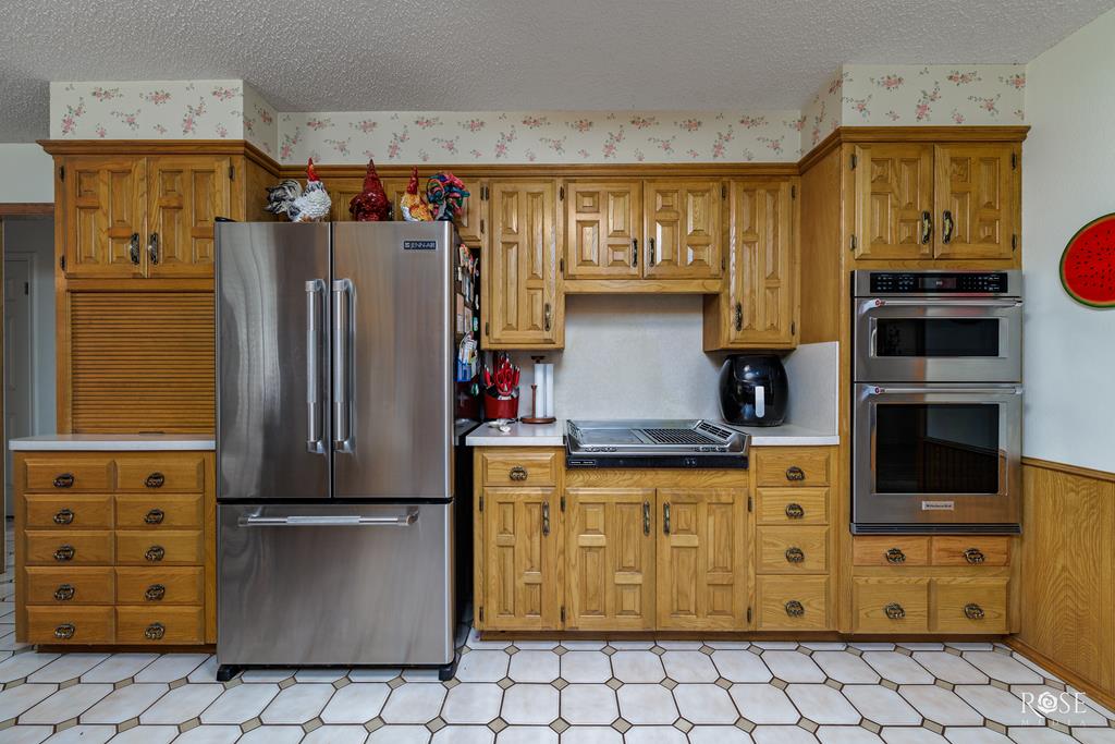 3721 Blumentritt Rd Property Photo 14