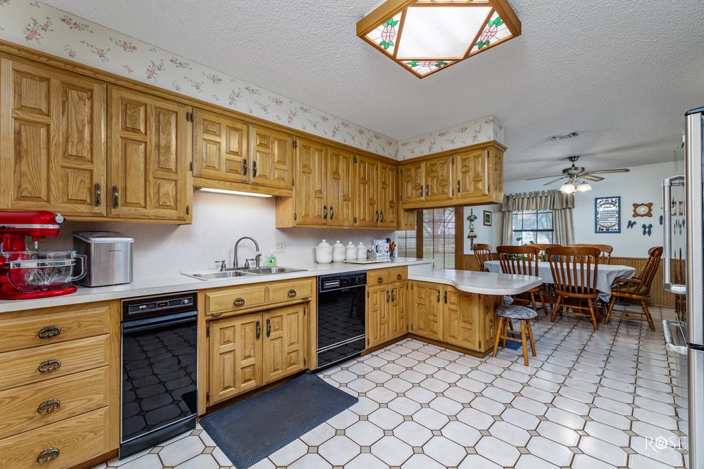3721 Blumentritt Rd Property Photo 15