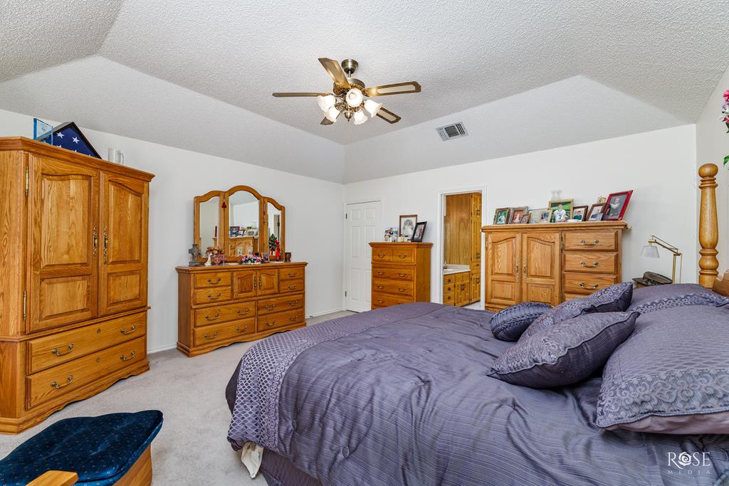 3721 Blumentritt Rd Property Photo 18