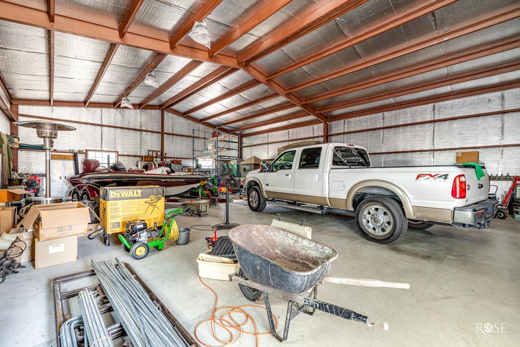 3721 Blumentritt Rd Property Photo 34