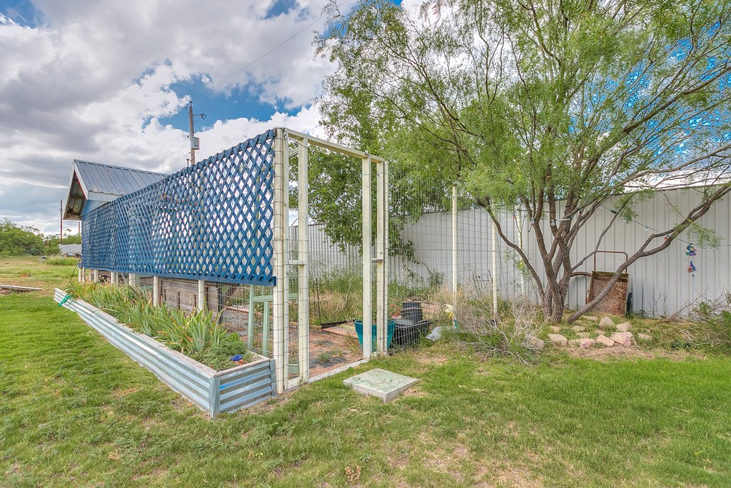 15555 Deer Valley Loop Property Photo 39