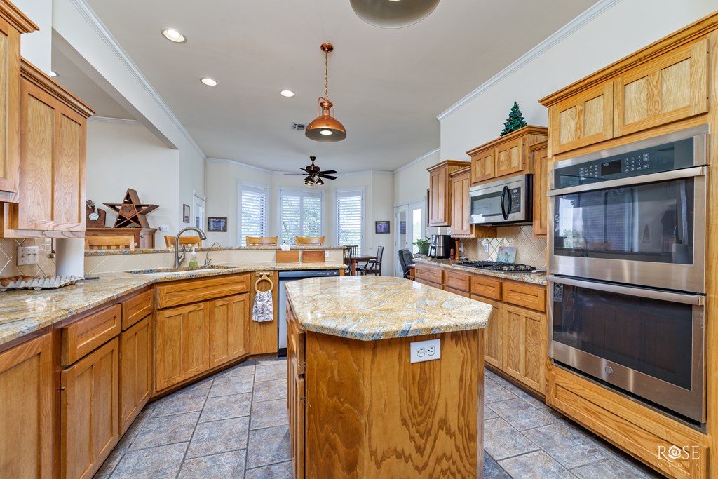 5454 Scenic Bluff Trail Property Photo 13