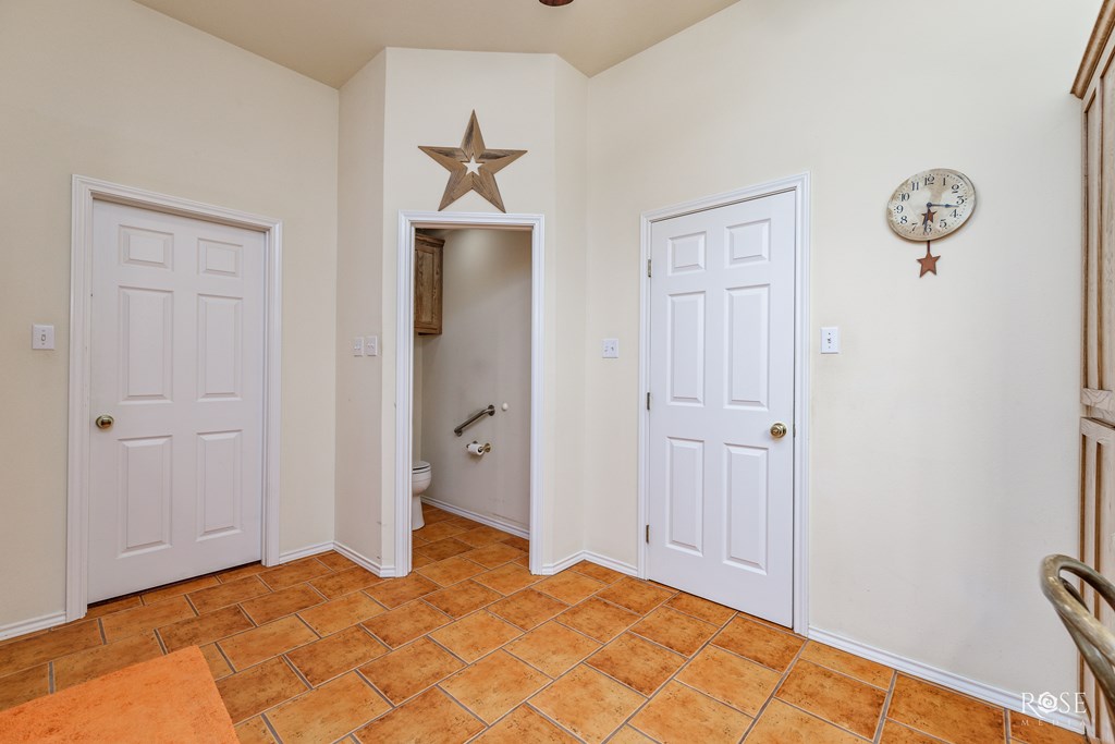 5454 Scenic Bluff Trail Property Photo 17