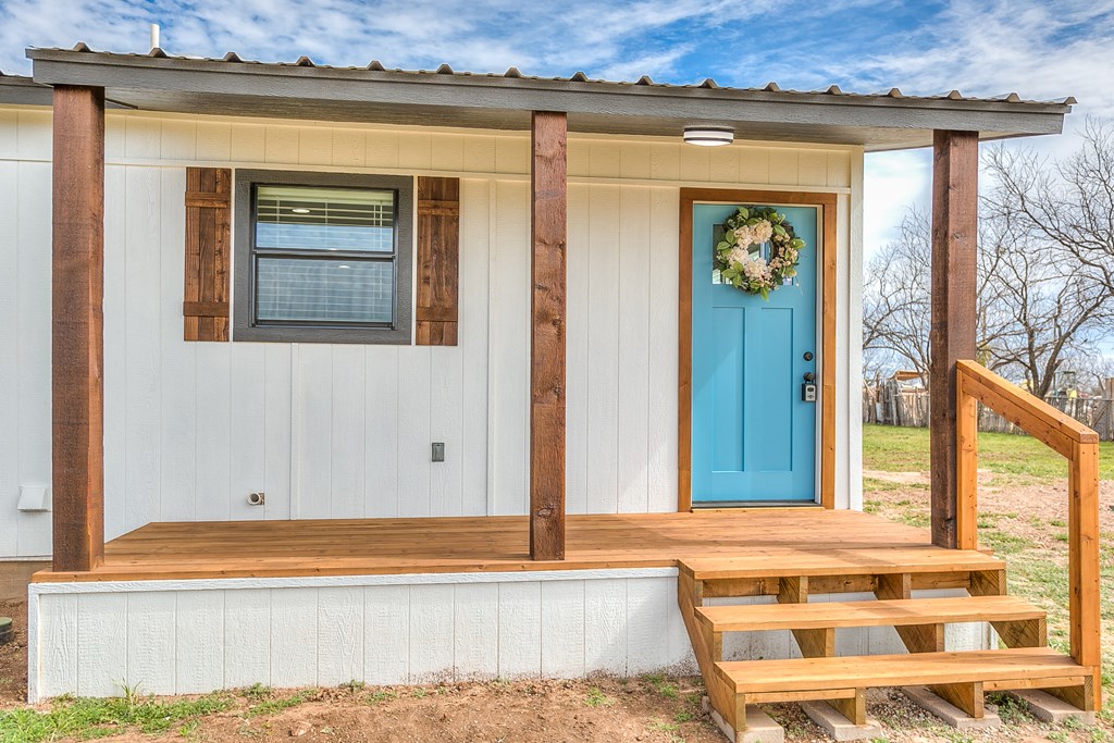 10366 Caribou Trail Property Photo 5