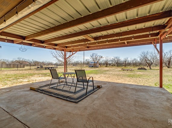 8041 Bison Trail Property Photo 25