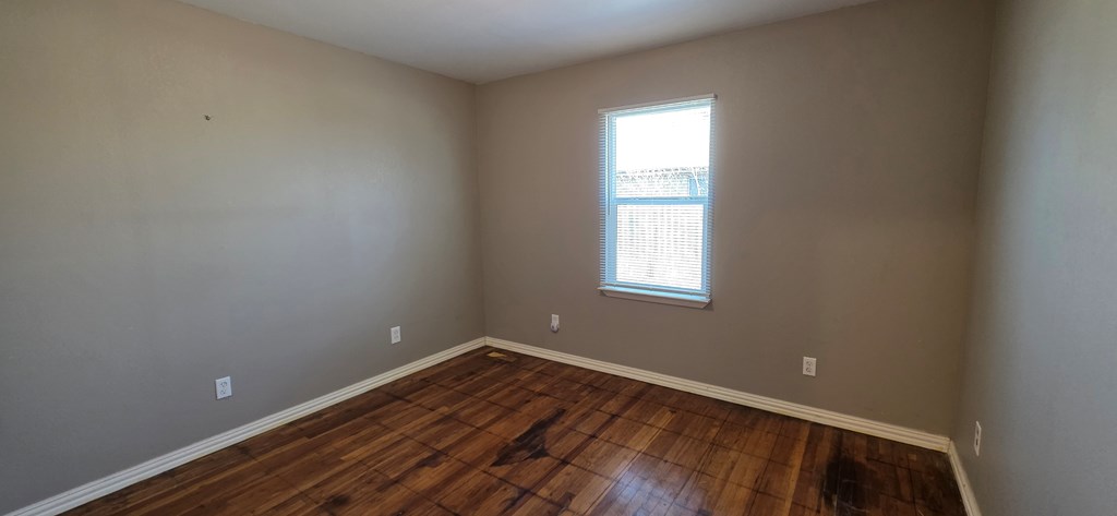 207 Maddox St Property Photo 18