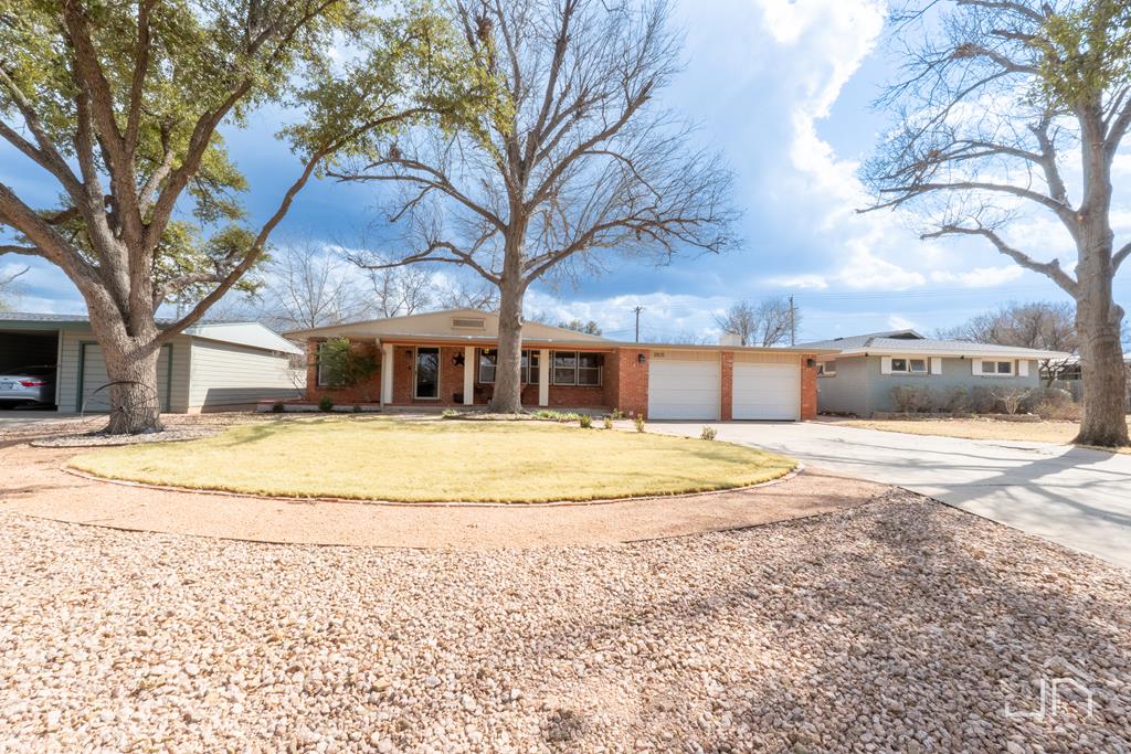2825 W Twohig Ave Picture